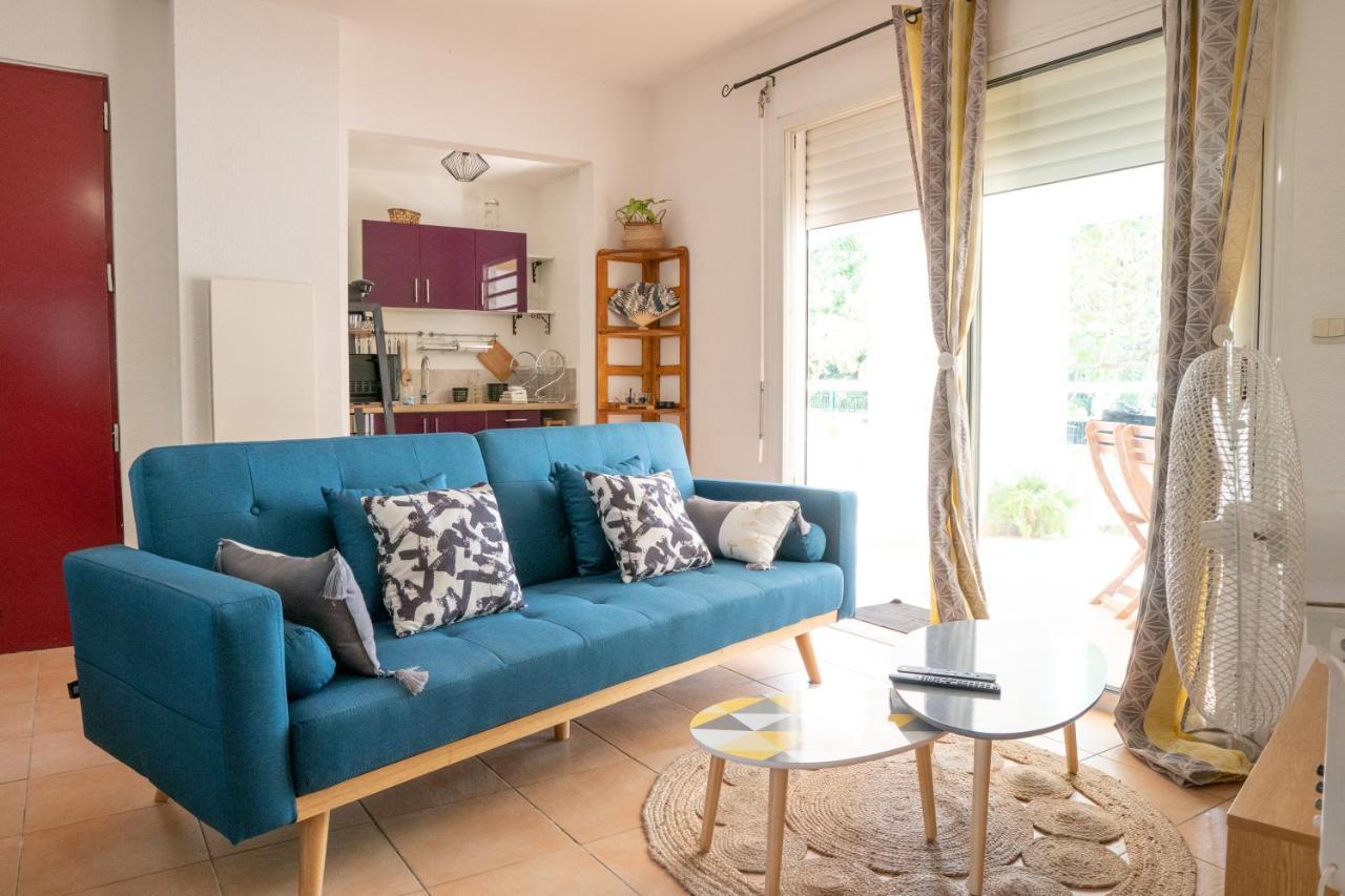 L'Ile Au Paon - Appartement T2 Avec Piscine Et Parking Les Abymes Exteriér fotografie